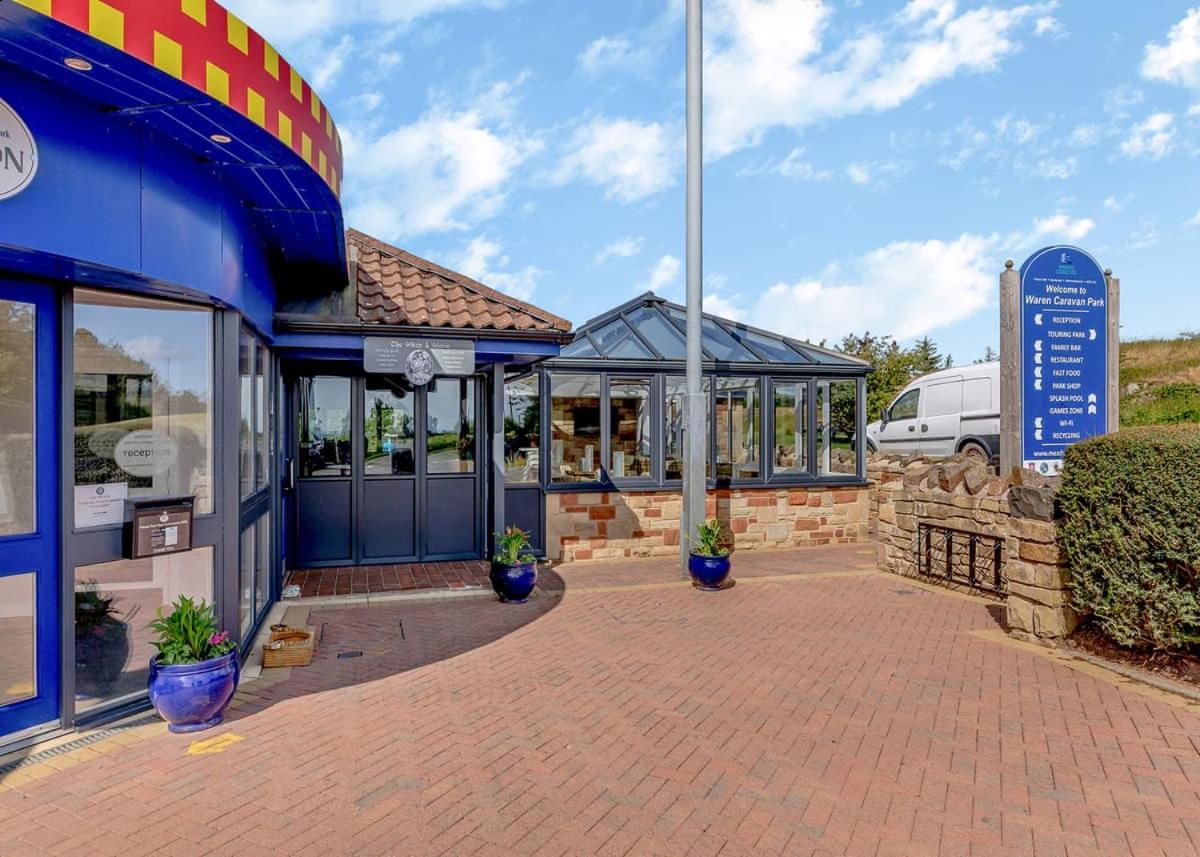 Waren Caravan Park Bamburgh Dış mekan fotoğraf